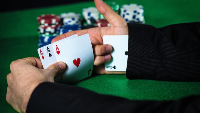 赌场有内鬼:美国每年约有 500人被捕，其中 25% 是赌场员工